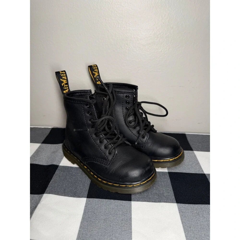 Dr. Martens dr martens